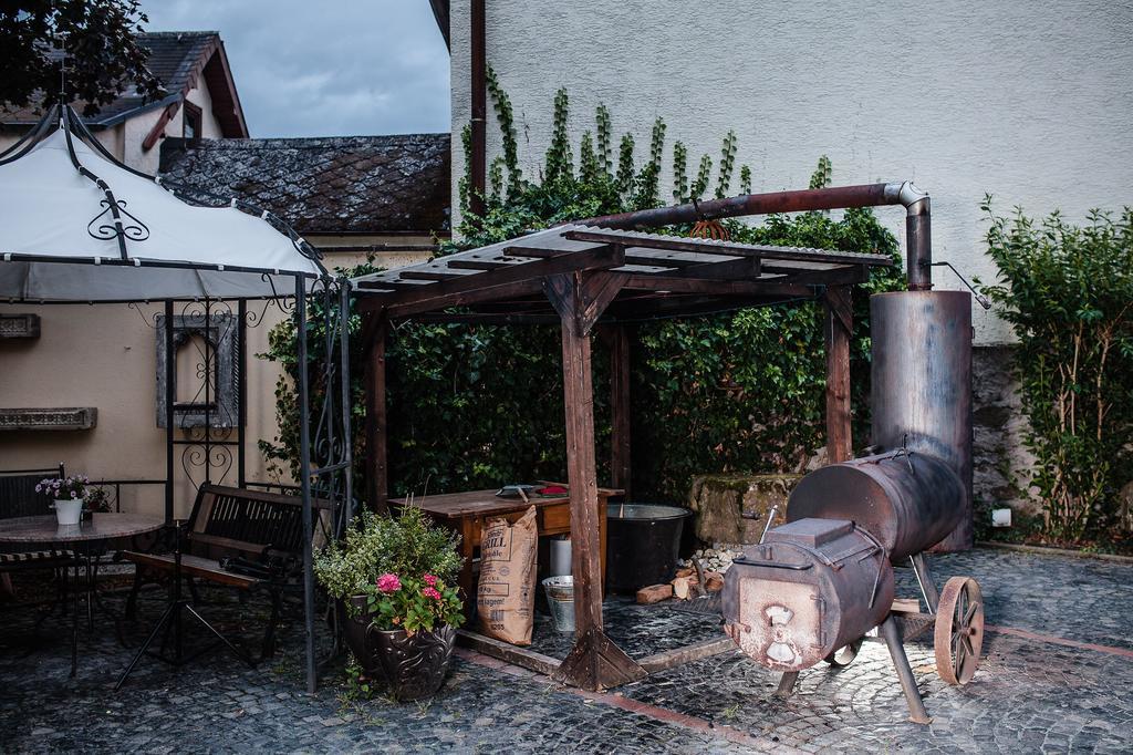 Hotel-Restaurant Zur Krone Löhnberg المظهر الخارجي الصورة